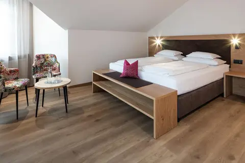 Hotel Blitzburg in Bruneck - Brunico — foto 11