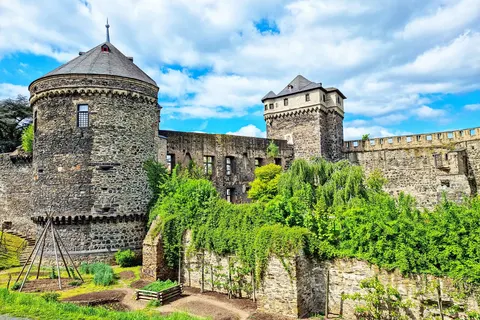 Langs burchten en kastelen met mps Johann Strauss foto 5