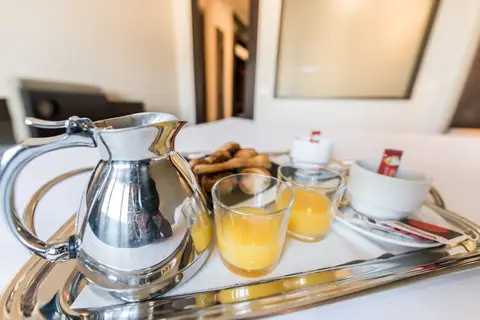 Hotel Mercader in Madrid — foto 19