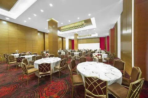 Atana Hotel in Dubai — foto 15