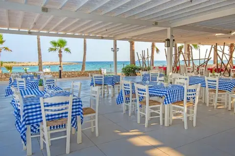 The Dome Beach Hotel & Resort in Ayia Napa — foto 19