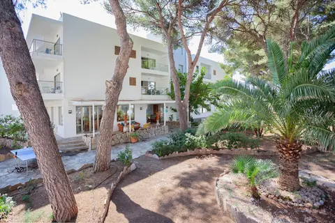 Petit Garden Hotel by Flacalco in Cala Ratjada — foto 12