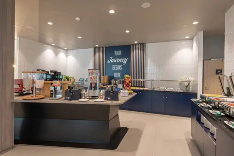 Hampton by Hilton Vienna City West in Wenen — foto 3