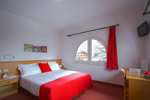Hotel Piaz in San Giovanni di Fassa — foto 10