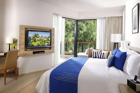 Holiday Inn Resort Phuket Mai Khao Beach in ศรีสุนทร — foto 4