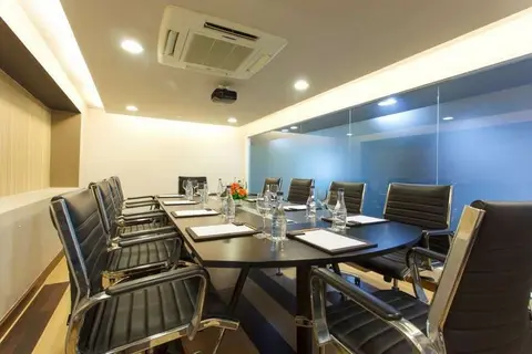 Golden Tulip Mandison Suites in Bangkok — foto 9