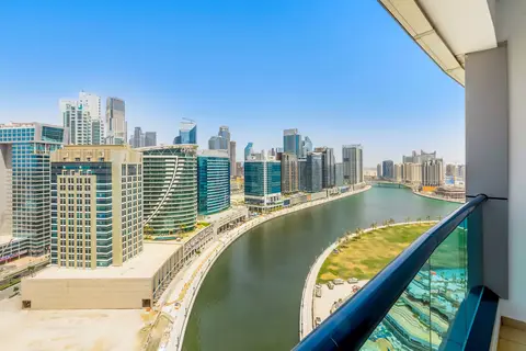 Radisson Blu Hotel Dubai Waterfront in Business Bay — foto 25