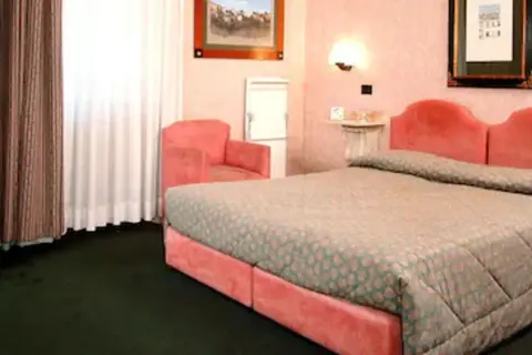 Valle in Rome — foto 11