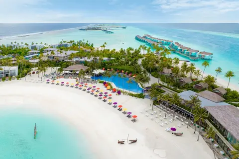 Hard Rock Hotel Maldives in Enboodhoo