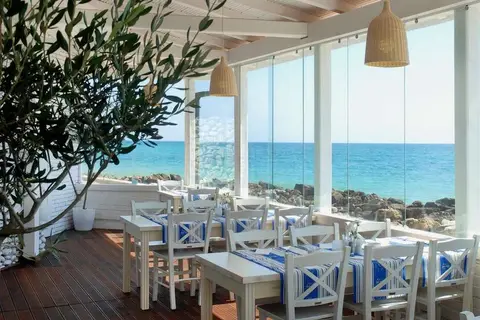 Riviera Beach in Ривиера — foto 7