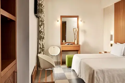 Favie Suzanne Hotel in Tinos (Town) — foto 6