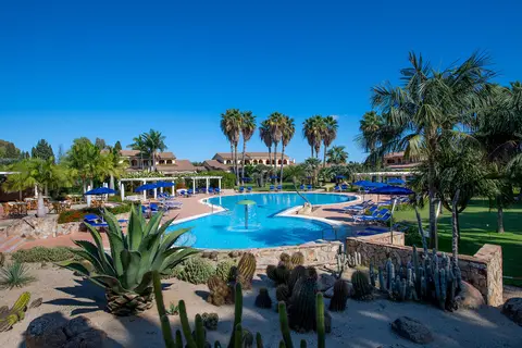 Lantana Resort Hotel & Appartementen in Pula