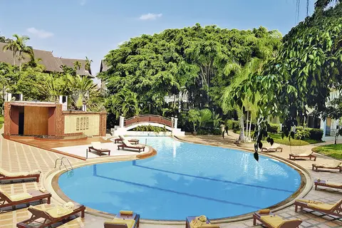 Pinnacle Grand Jomtien Resort & Spa in นาจอมเทียน — foto 11
