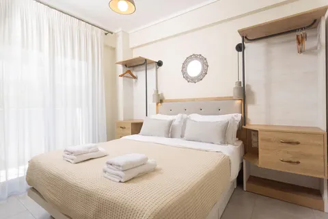 Nusa Suites & Villas in Pallini Municipal Unit — foto 12