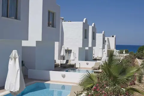 Louis Althea Kalamies Luxury Villas in Παραλίμνι — foto 3