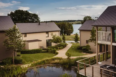 Golden Lakes Villages in Boussu-lez-Walcourt — foto 8