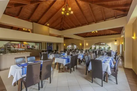 Akti Beach Club in Καρδάμαινα — foto 21