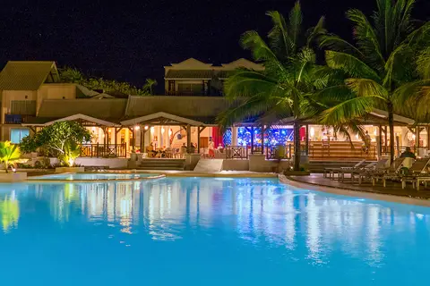 Le Peninsula Bay Beach Resort & Spa in Beau Vallon VCA — foto 17