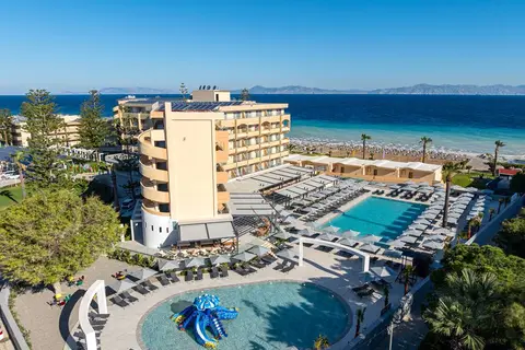 Sun Beach Resort in Beachvolleybal court Sun Beach Resort