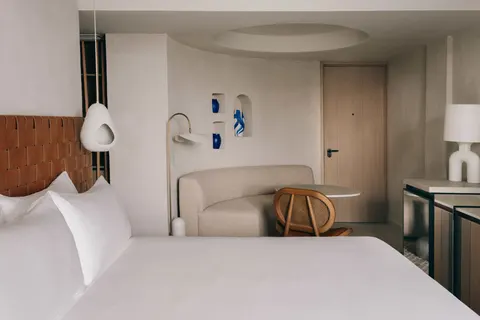 Mondrian Ibiza in Santa Eulària des Riu — foto 2