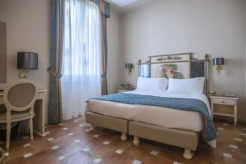 Hotel Donatello Florence in Florence — foto 27