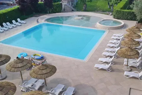 Nettuno in Peschiera del Garda — foto 17