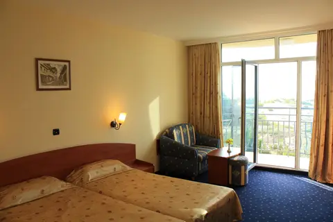 Hotel Tiara Beach in Несебър — foto 5