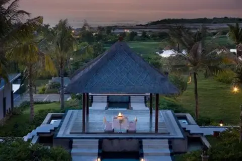 New Kuta Hotel by LORIN in Kuta Selatan — foto 7