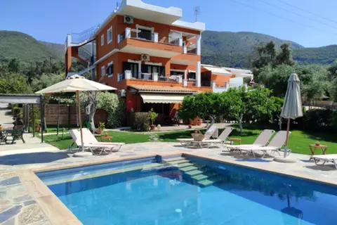 Appartementen Donatos in Αγία Κυριακή