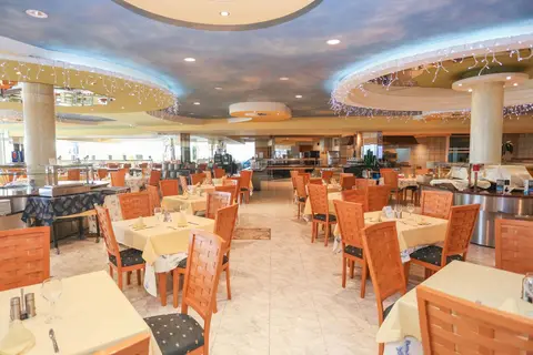 Hotel Kaktus Albir in l'Alfàs del Pi — foto 15