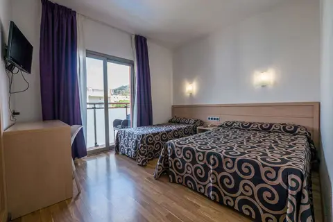 Hotel Tossa Beach in Tossa de Mar — foto 4