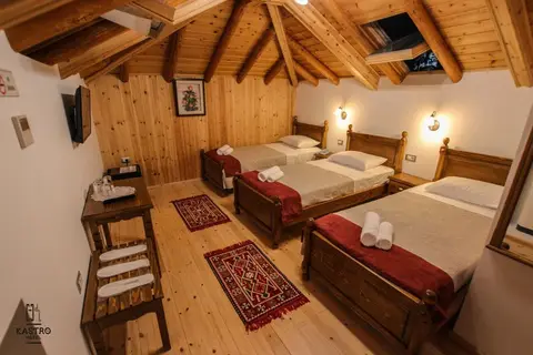 Hotel Kastro in Gjirokastra — foto 3