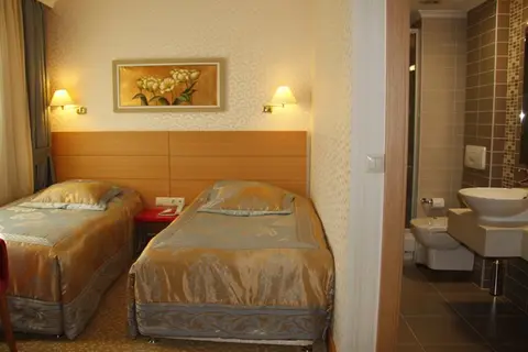 Almina Hotel in Fatih — foto 5