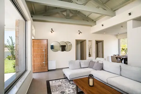 Three Stars Villas met privézwembad in Δημοτική Ενότητα Μελιτειέων — foto 4