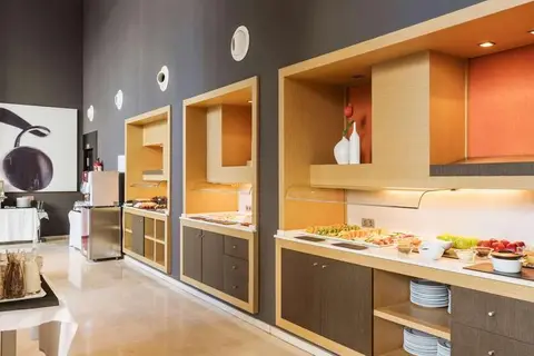 Hotel ILUNION Aqua 3 in Valencia — foto 8