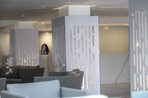 Odessa Beach Hotel in Παραλίμνι — foto 23