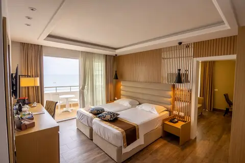 Grand Blue Fafa Resort in Golem — foto 20
