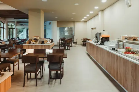Idi Hotel in Zaros — foto 6