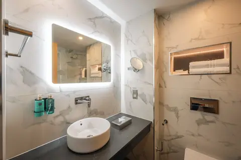 Grand Canal Hotel in Dublin — foto 16