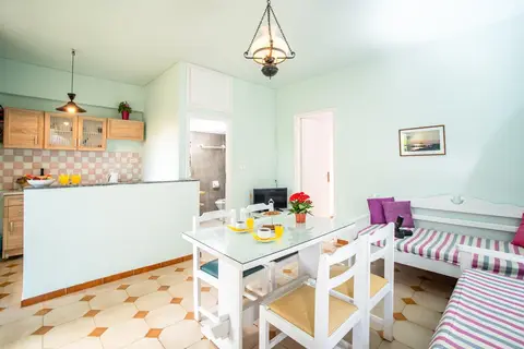 Alexandra Apartments in Δημοτική Ενότητα Μαλίων — foto 10