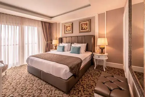 Vuni Palace Hotel in Karakum — foto 4