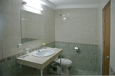 Perunika in СПА център Ривиера Бийч — foto 27