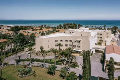 Mangia's Himera Resort in Campofelice di Roccella — foto 10