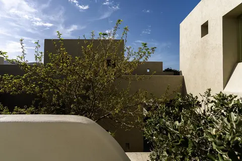 Aeon Suites in Pyrgos — foto 5