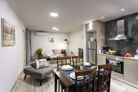 Supreme Luxury Suites by Athens Stay in Δήμος Καλλιθέας — foto 11