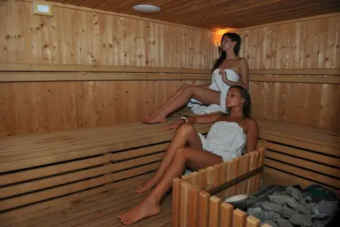 Parc Hotel Jolanda in San Zeno di Montagna — foto 9