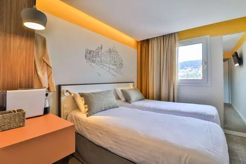 Hotel Du Pin in Nice — foto 10