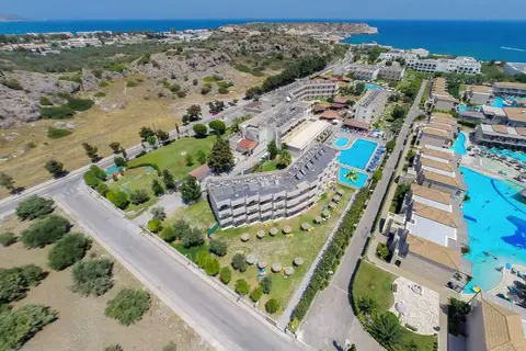 Delfinia Resort in Κολύμπια