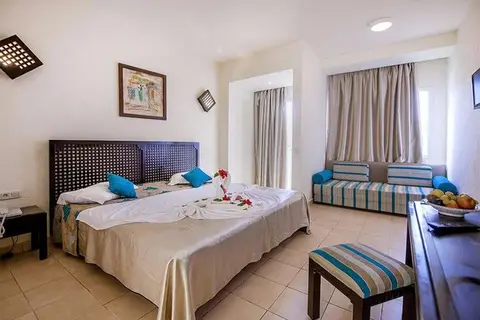 Meridiana in تاقرماس — foto 18