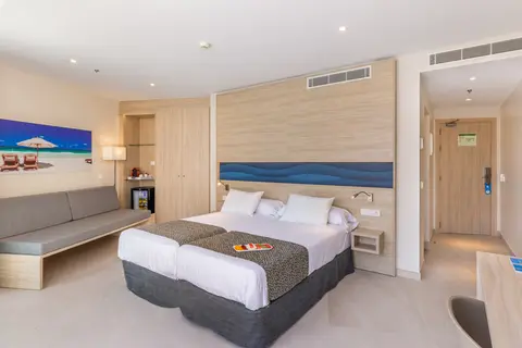Hotel Samos in Magaluf — foto 18